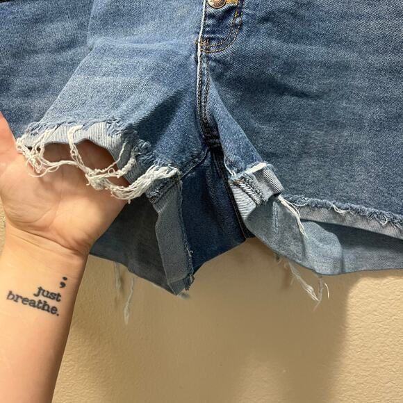 Ava & Viv Button Fly Denim Jean Shorts High Rise Cut Offs Plus Size 20W - Picture 4 of 11
